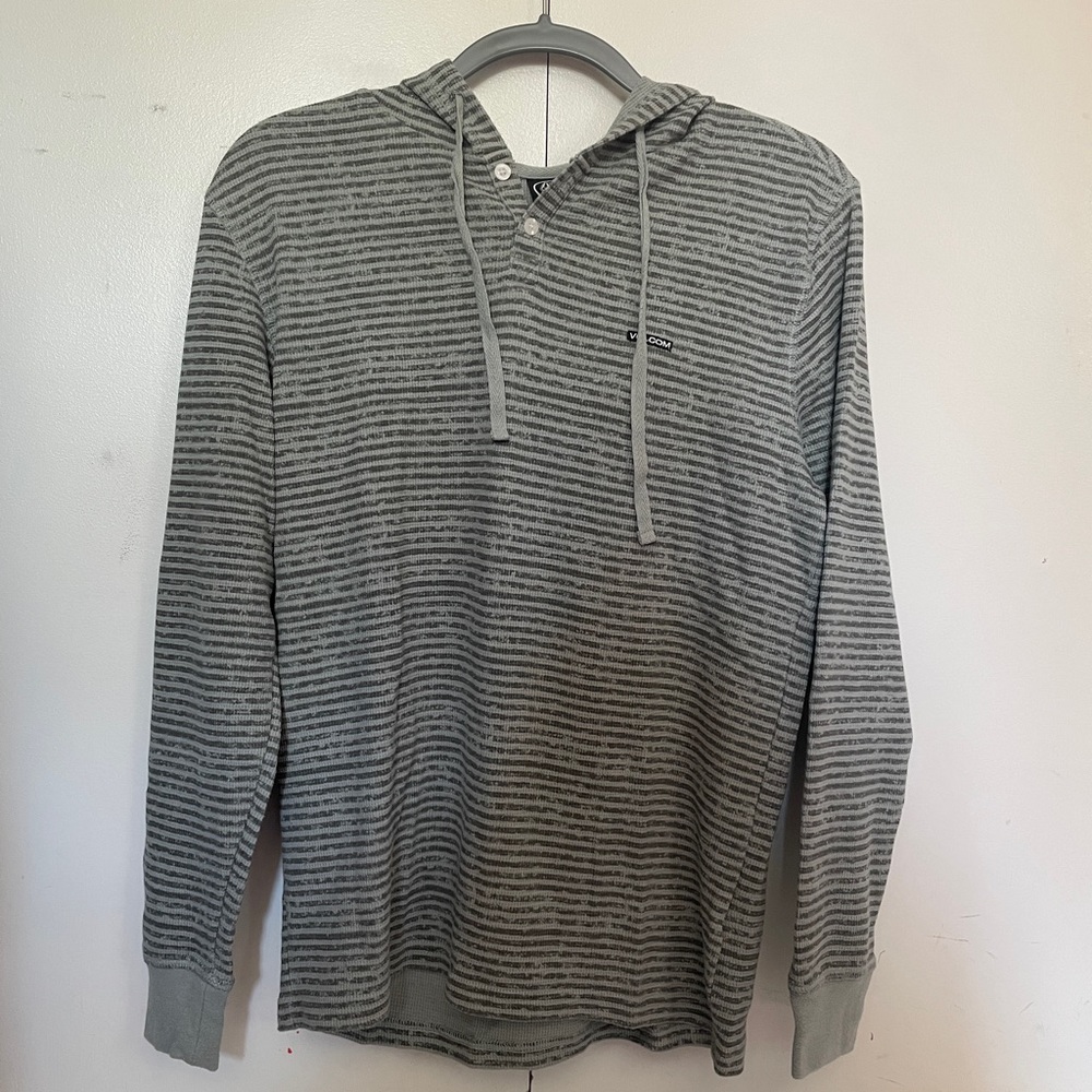 Mens volcom hoodie size S